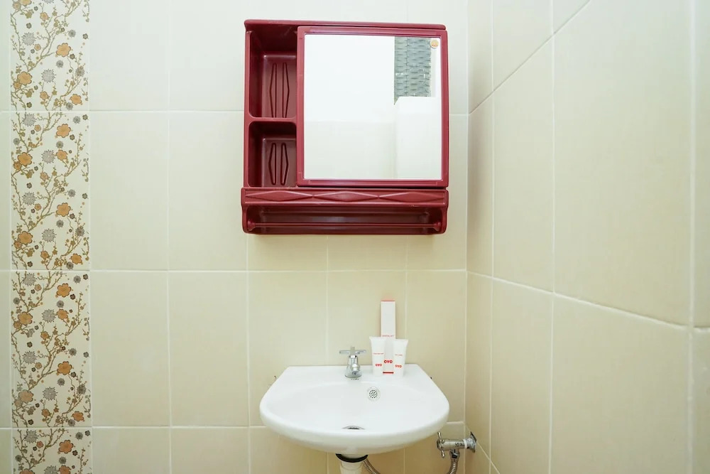 Ale Homestay by OYO Rooms