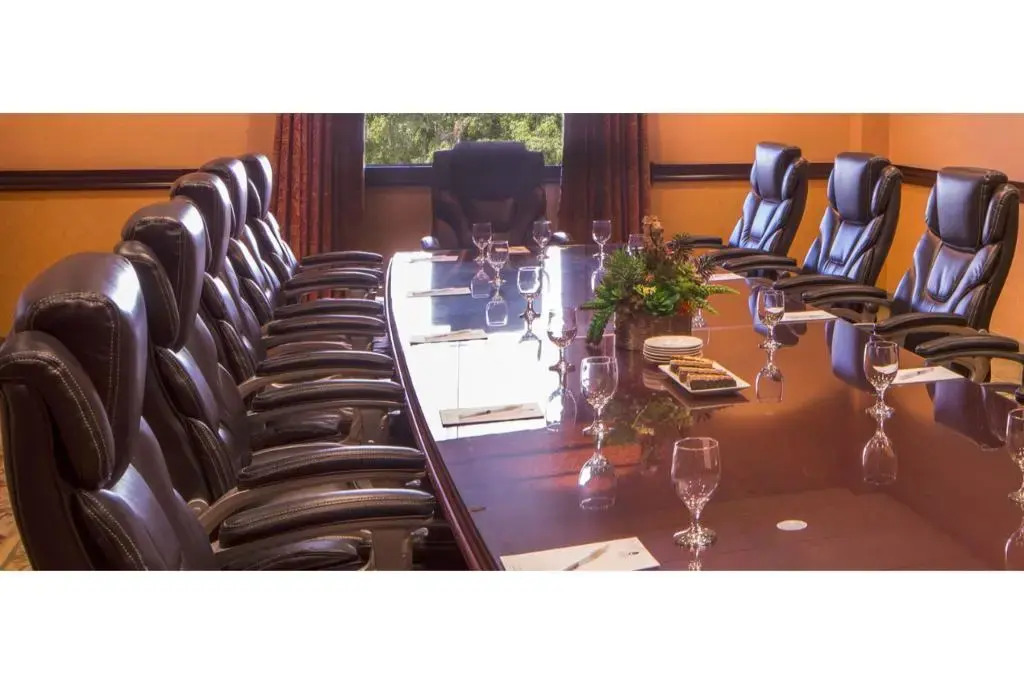 Anaheim Majestic Garden Hotel