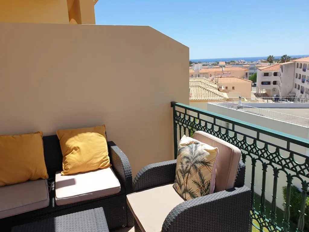 Oura Beach T1 apartment Coral , close to the Strip, Swimming Pool, Wi Fi, A/C