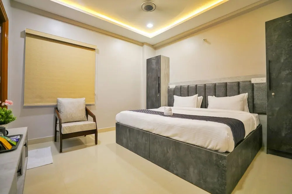 Hotel Ceasta US Consulate Hyderabad, Gachibowli