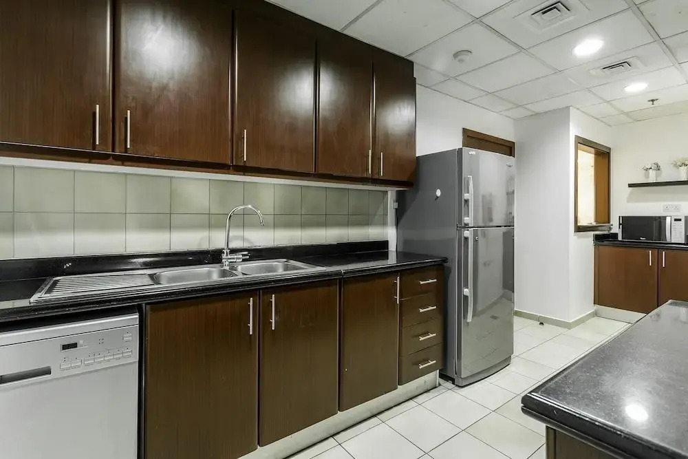 Al Mashreq 2 Bedroom Shams 4, 3 min walk to Beach
