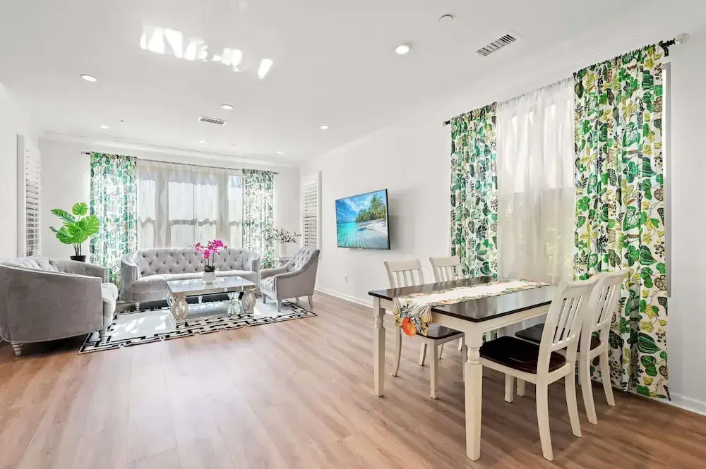 Stylish 3BR Irvine Oasis Family Friendly w Garage