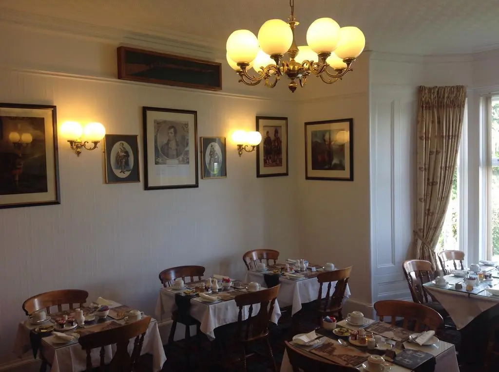 Royston Guest House Inverness