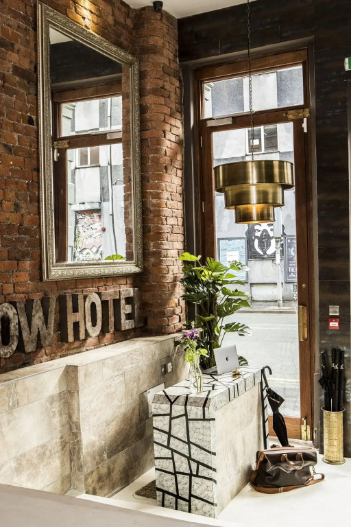 The Cow Hollow Hotel