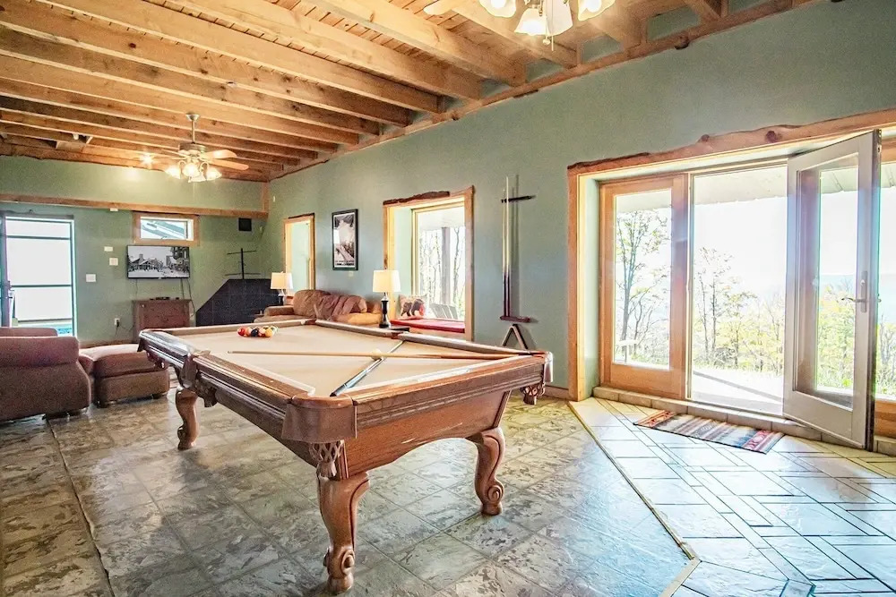 Autumn Escape Indoor Plunge Pool + 22 Guests