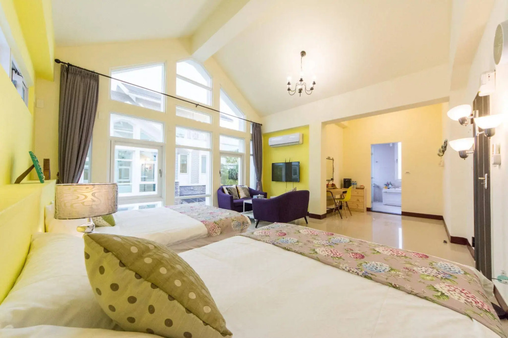 ELs B&B
