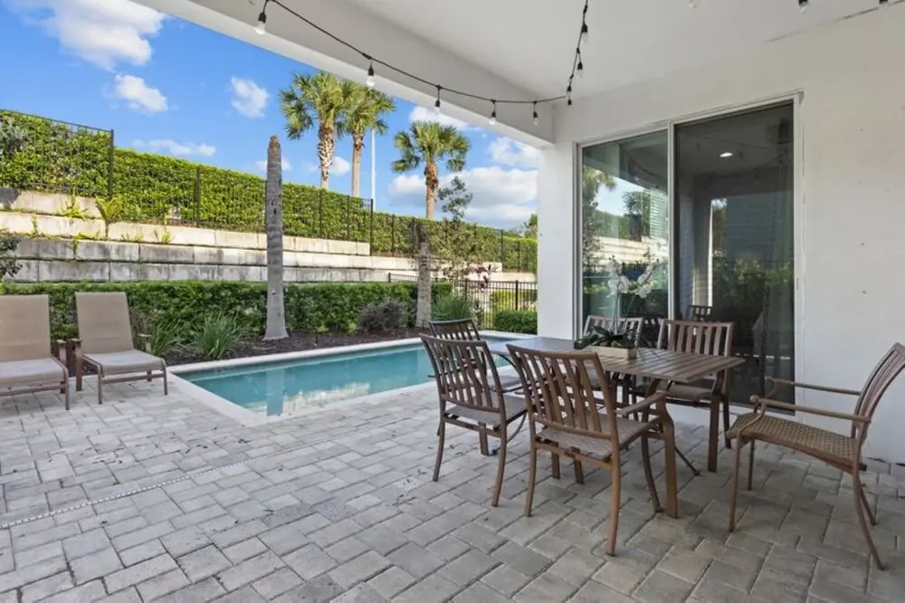 360-7-PC-Large and Luxury Villa