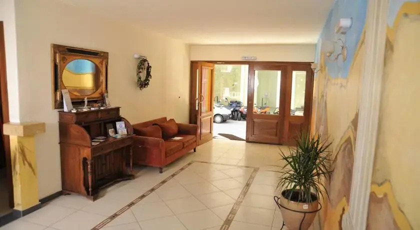 Michalis Apartments