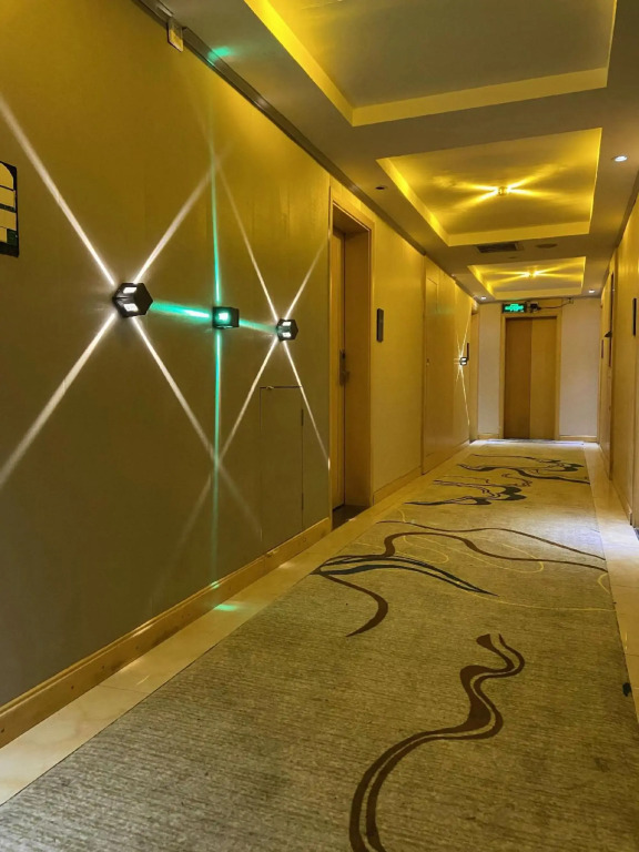 Wuyi E-Sports Hotel