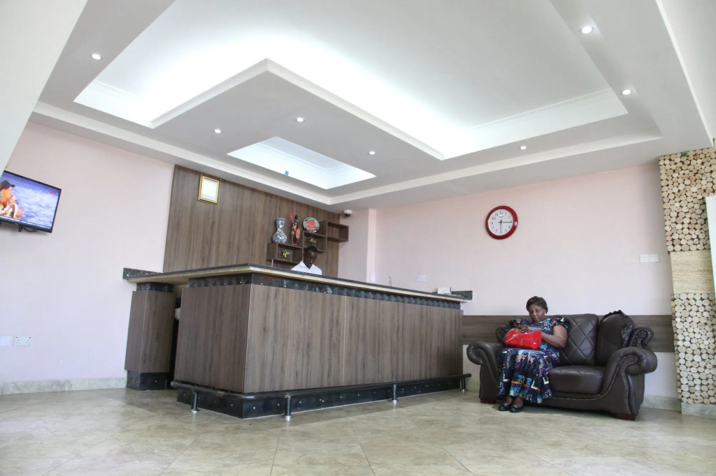Namayiba Park Hotel