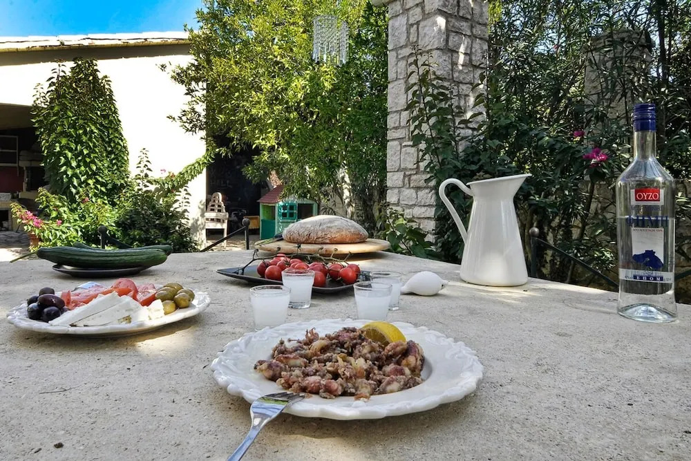 Portico Verde private Villa with pool | Corfu
