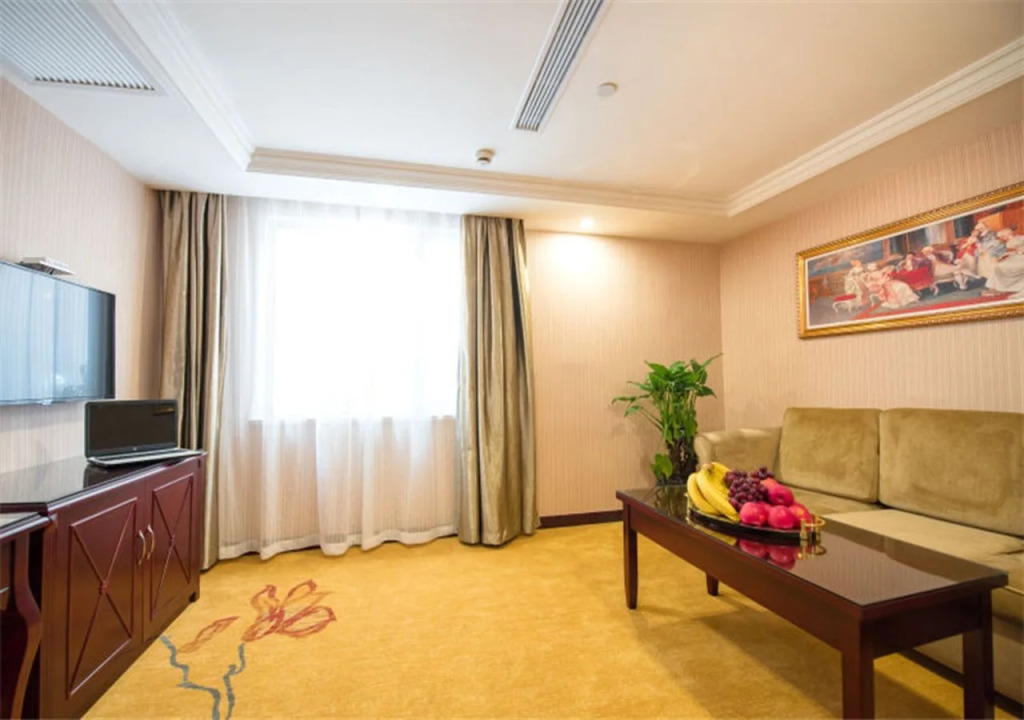 Vienna International Hotel Shanghai Humin Road