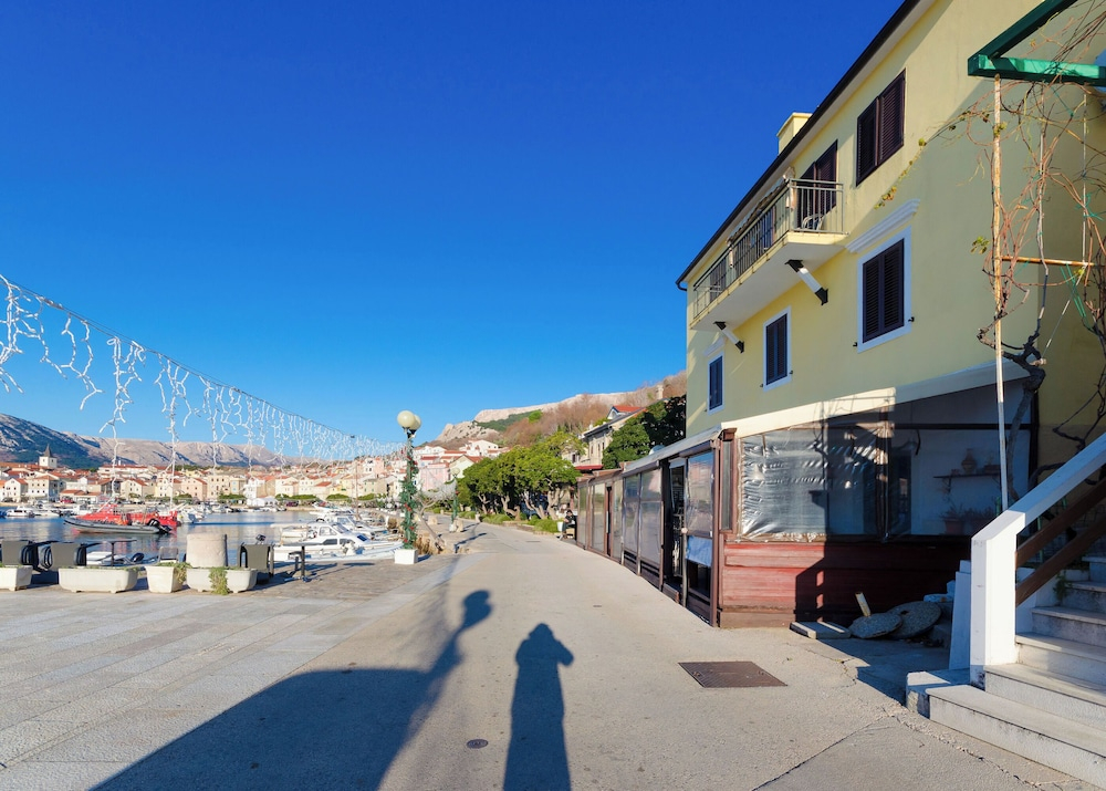 Apartment Jasna By the sea