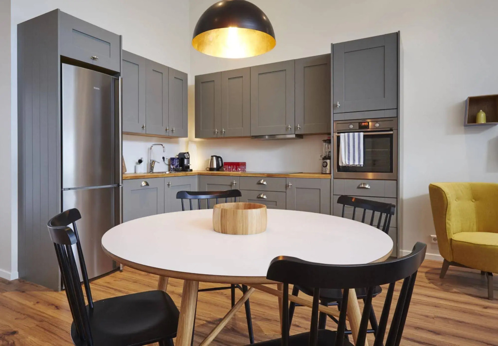 Opal Apartments