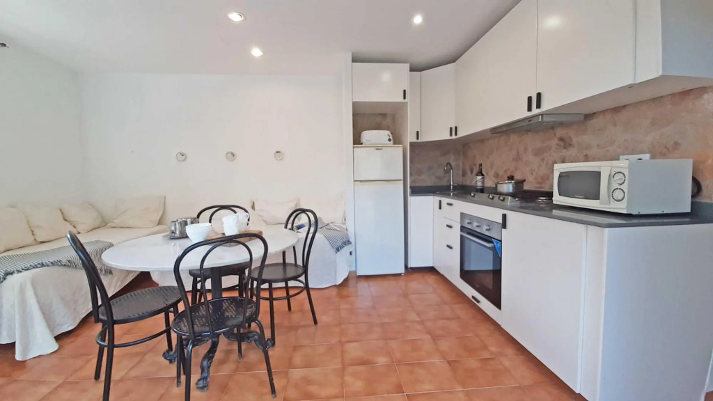 Sirena in Llafranc With 1 Bedrooms and 1 Bathrooms