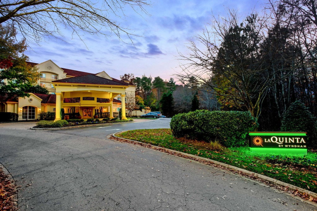 La Quinta by Wyndham Raleigh Crabtree