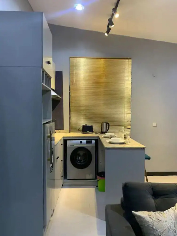 Open plan studio apartment unit