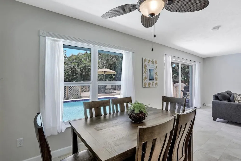 Skylark Avenue Pool Home