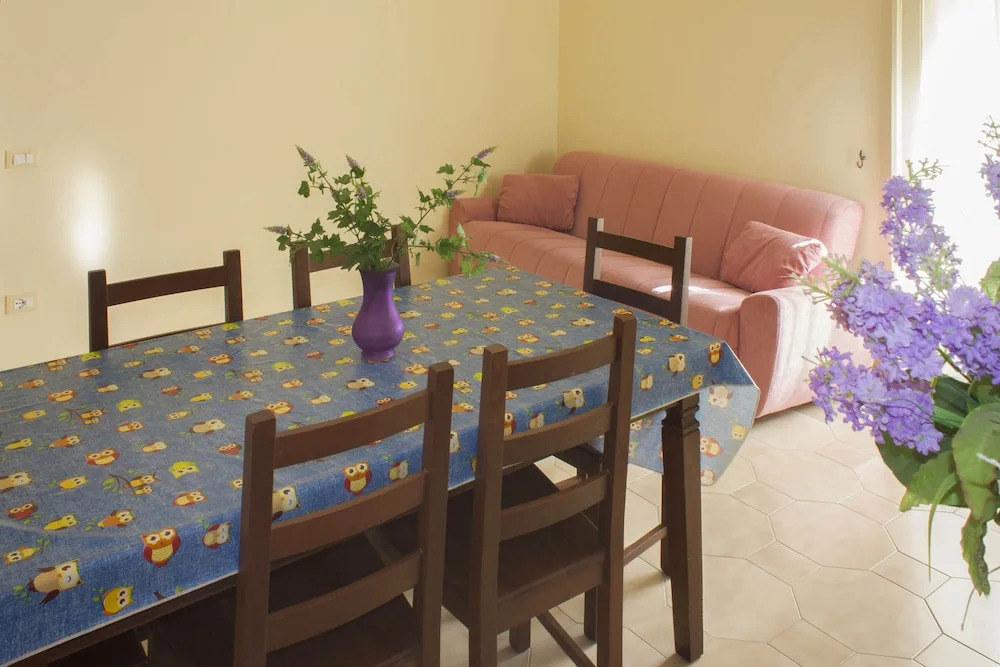 Flowers apartments