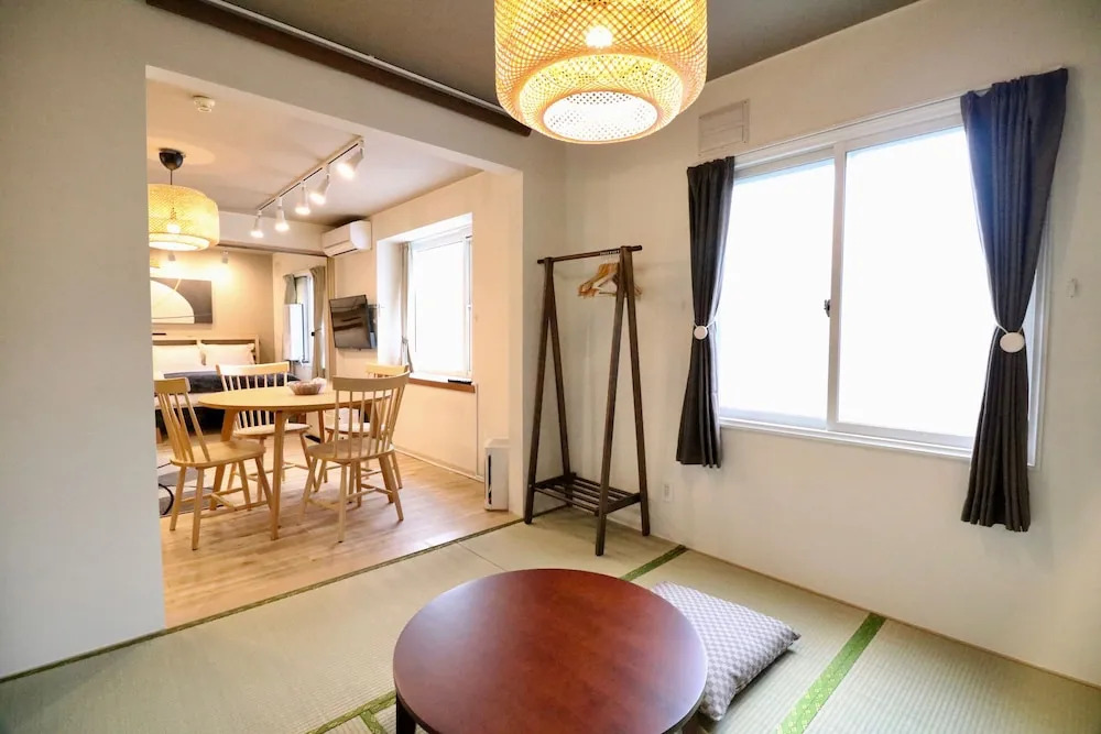 Sky Court 717