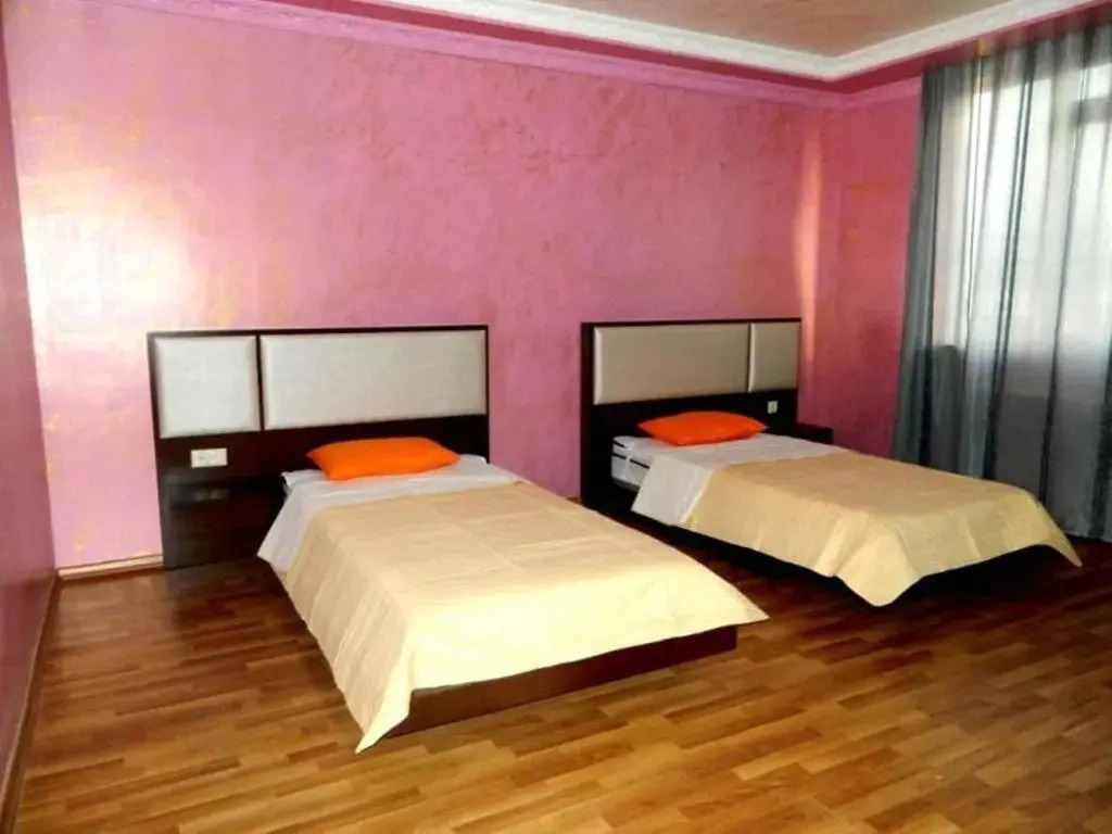 Hotel Neba