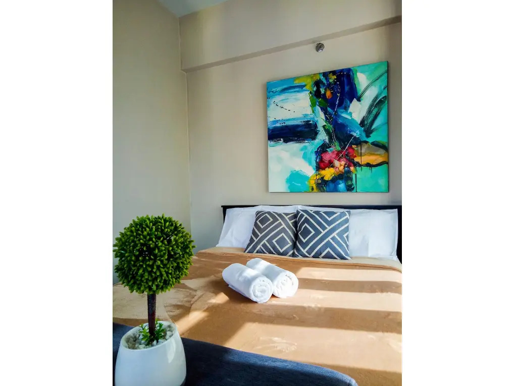 The Palm Tree Condotel Manila Airport