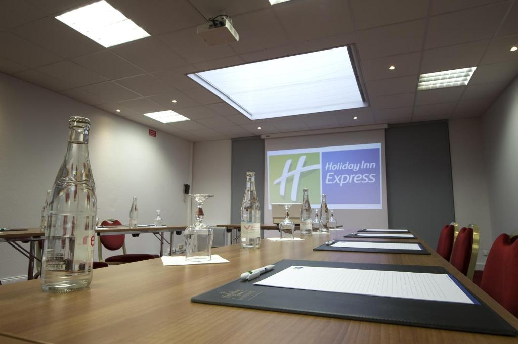 Holiday Inn Express Lille Centre by IHG