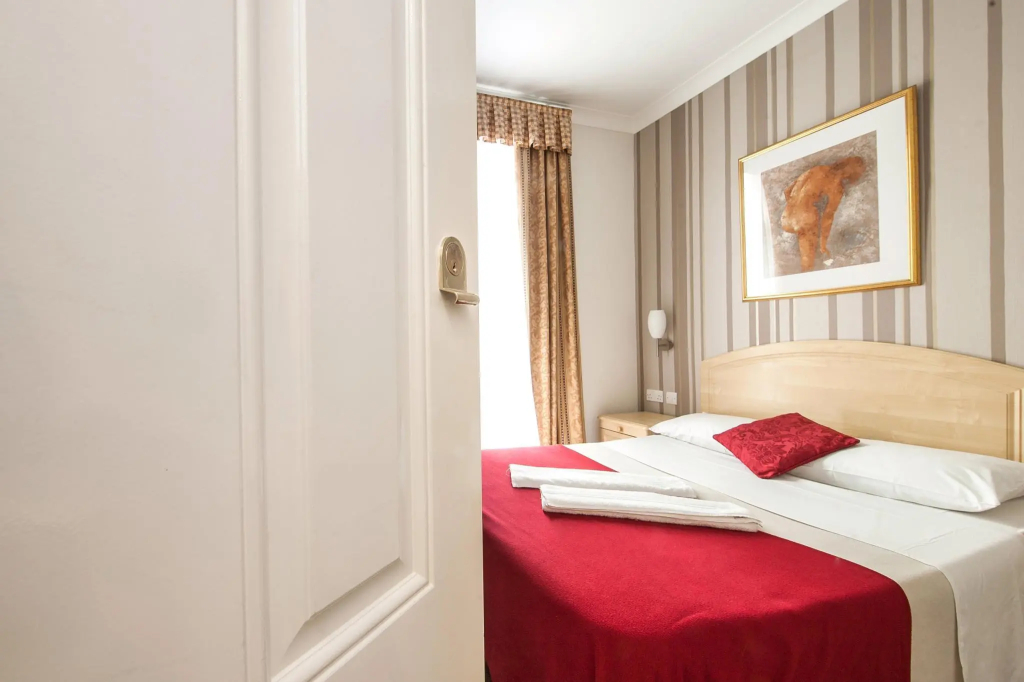 Fairway Hotel