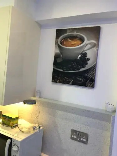 Luxury 2 Bed Apartment Next To the Beach