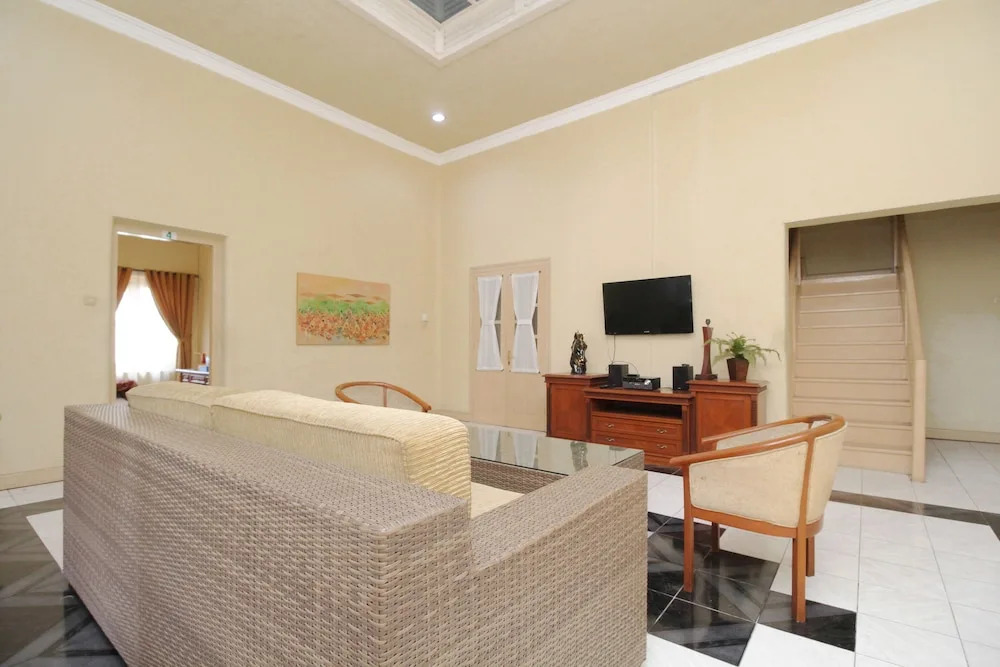 Airy Keraton Yogyakarta Wijilan Sawojajar 1