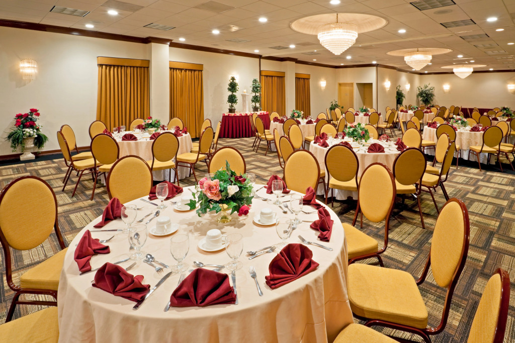 Garner Hotel Totowa by IHG