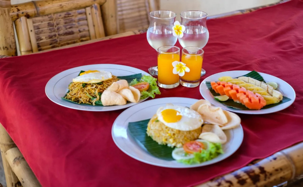 family house hotel kuta