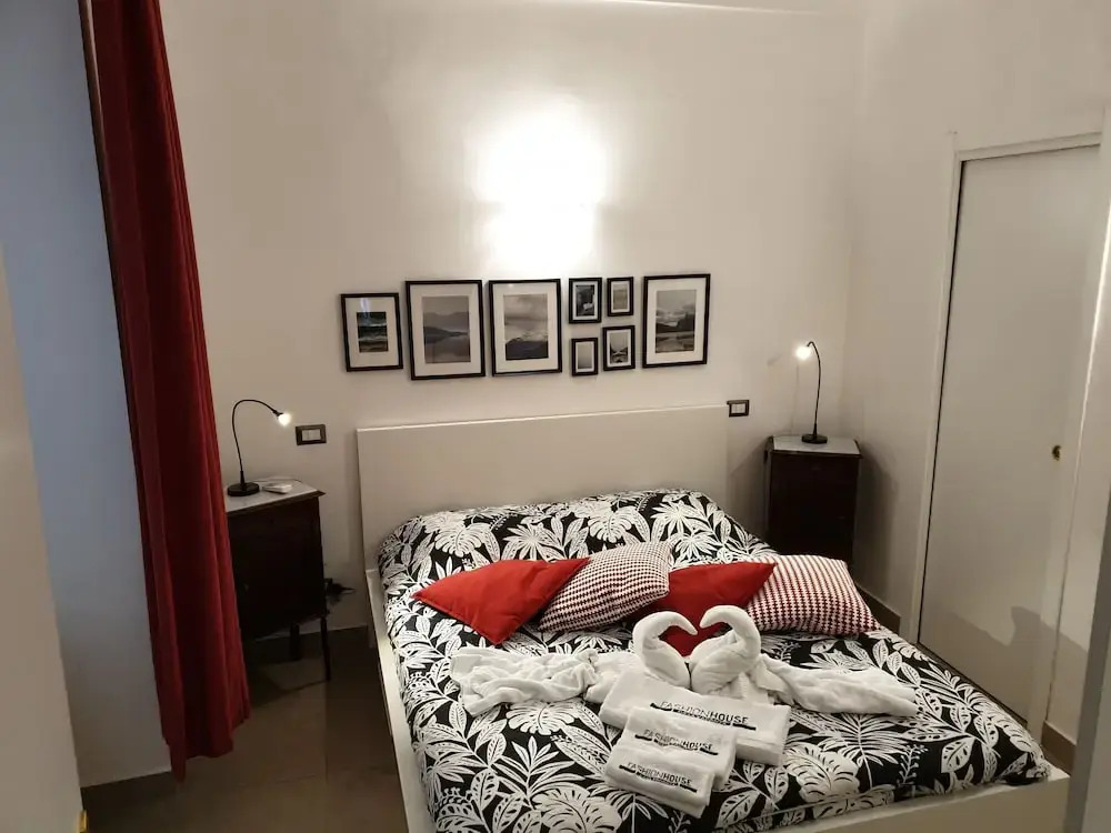 Casa Cupiello Via Chiaia - Casa Vacanze ad uso Esclusivo