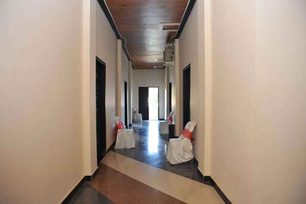Airy Bandara El Tari Yupiter Satu Kupang