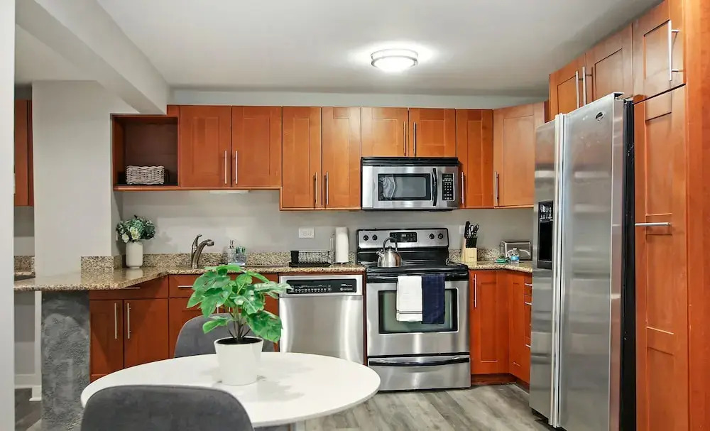 Perfectly Designed 1BR - Barry GA