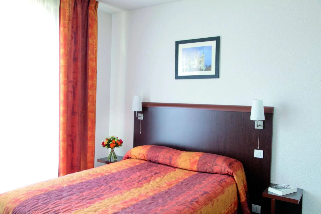 Park & Suites Elégance Lyon Vaise