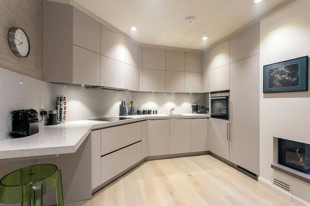 Ultra Modern 1-bedroom Apartment in Soho