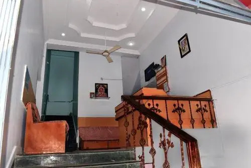 Sairatna Hotel