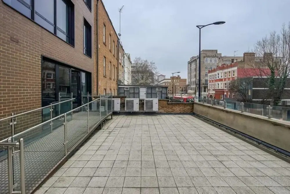 Modern 2bed 2bath, Sleeps 6, 4mins to Euston