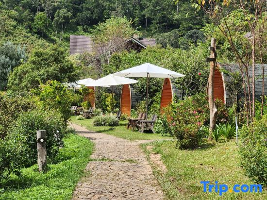 Lat Valley Retreat Village