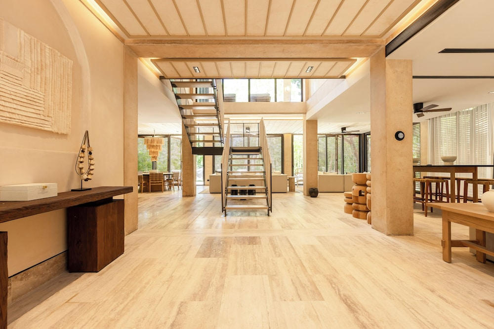The Palm Luxury Villas Corasol by Lumina