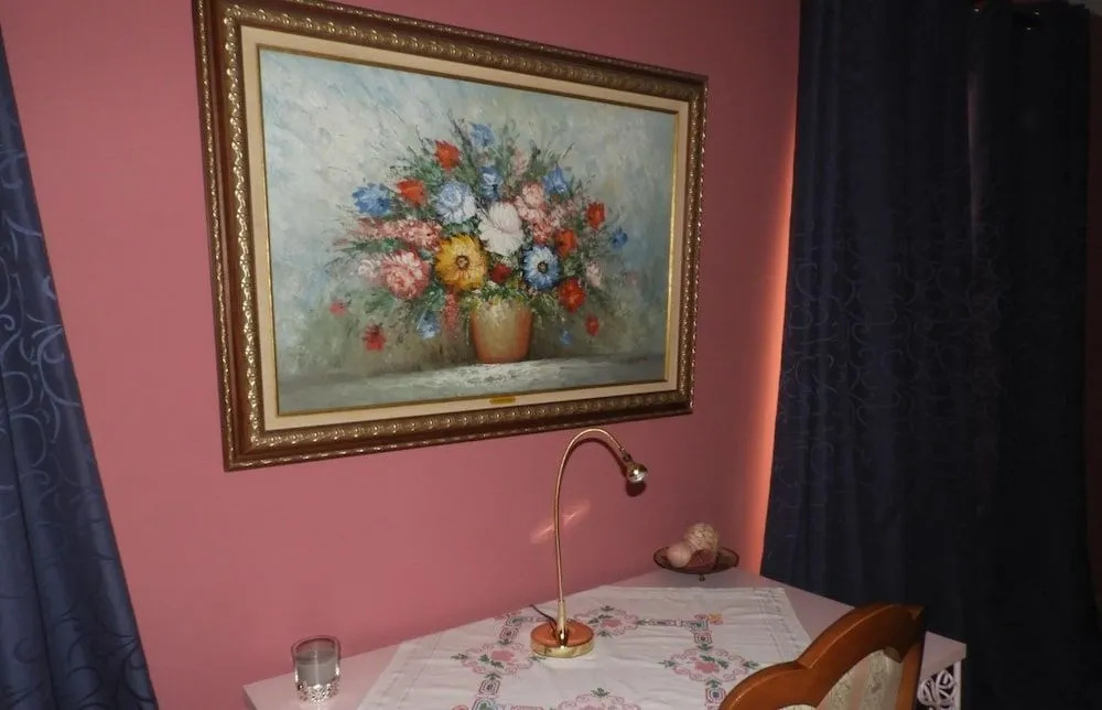 Elodie's Country House