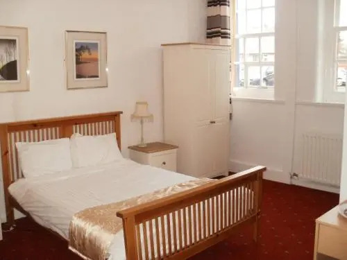 Grove Court Hotel