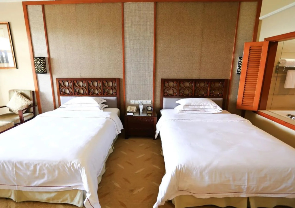 Country Garden Holiday Hot Spring Hotel Fogang