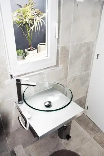 Luxury rooms in Central Lisbon next station