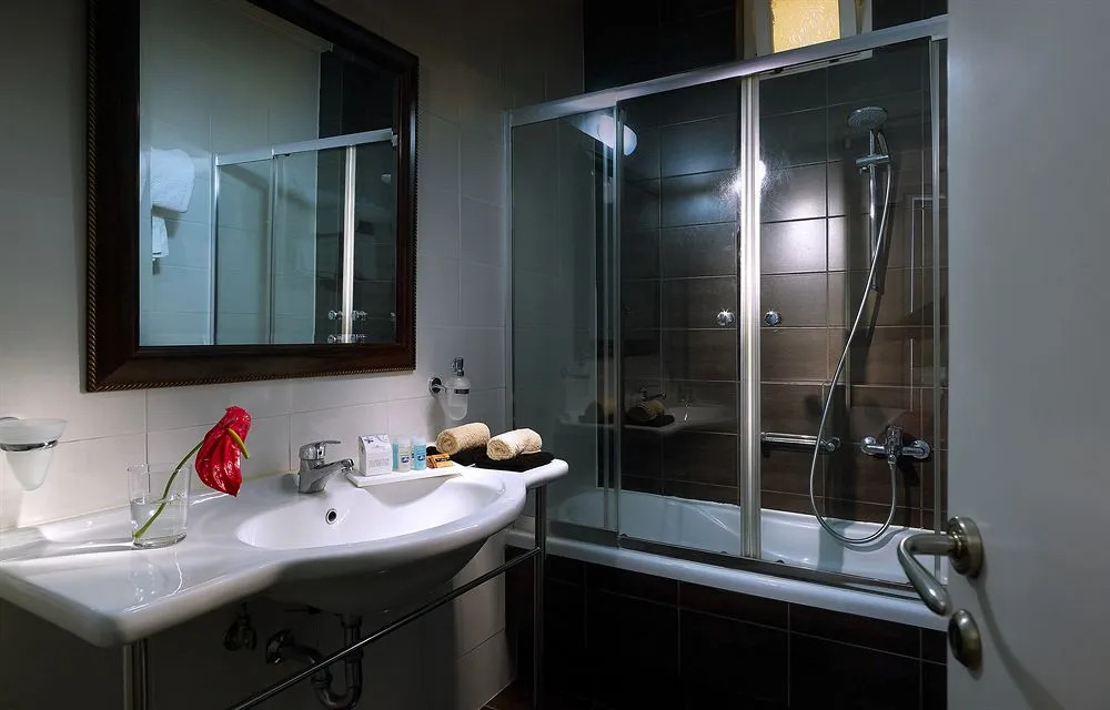 Latini Family Hotel