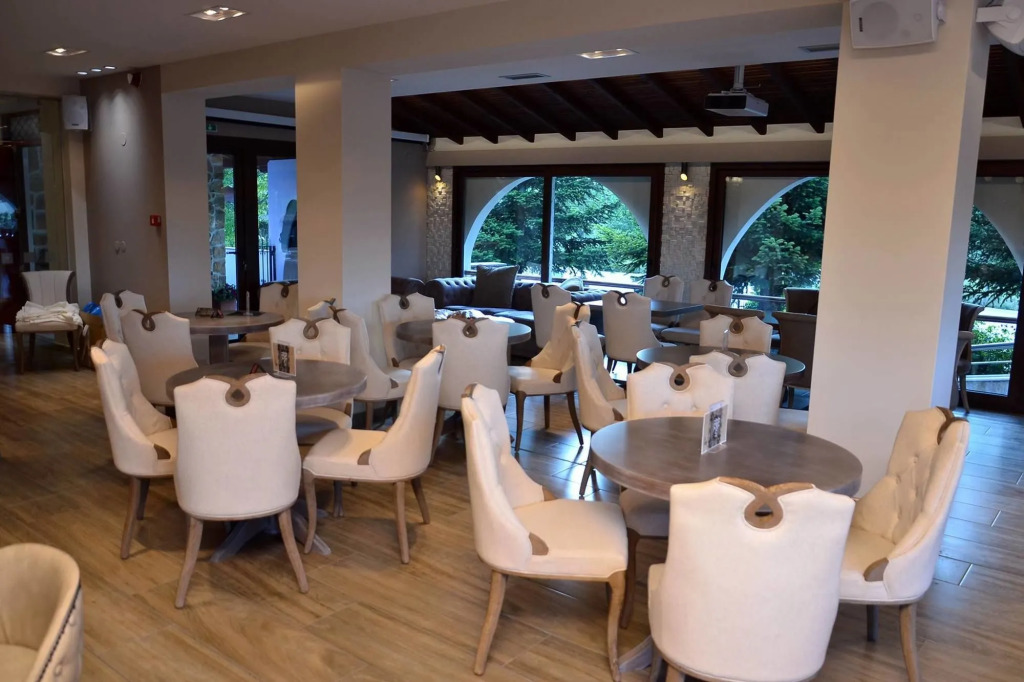 Hotel Konaki