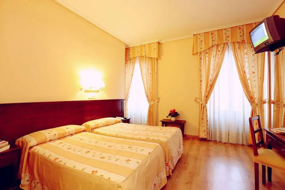 Hostal Silserranos