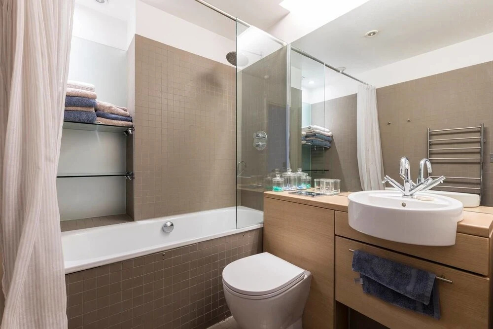 Spacious 2BR Modern Home in Shoreditch