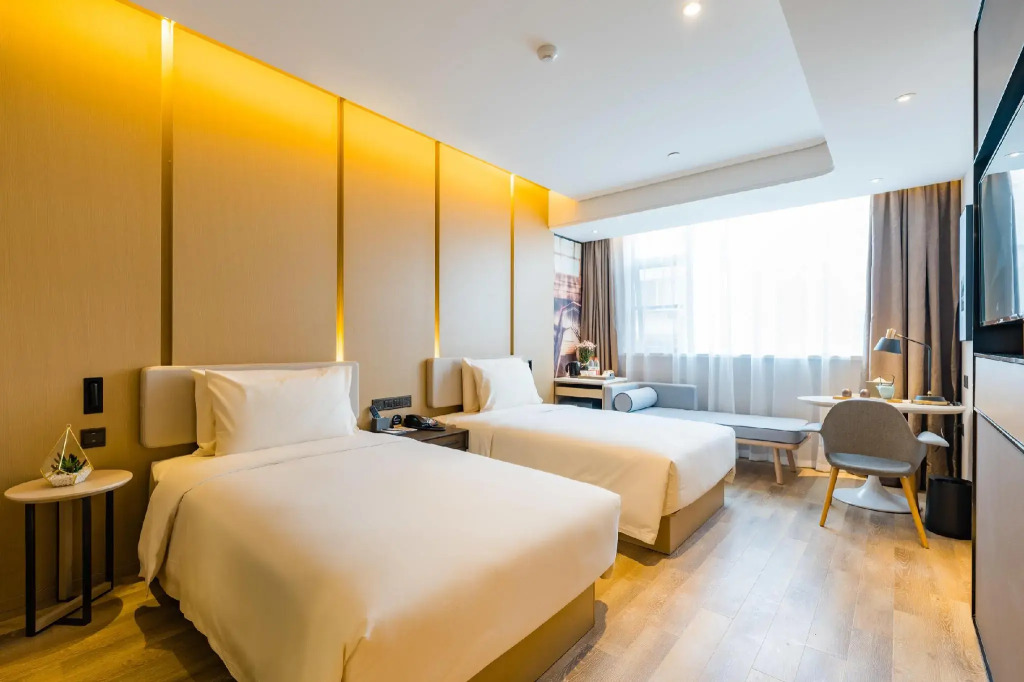 Atour S Hotel Shanghai Oriental Pearl Tower